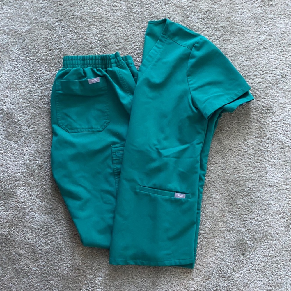 Set of FIGS scrubs, hunter green
